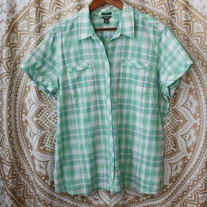 EDDIE BAUER Plaid Top Short Sleeve Button Down